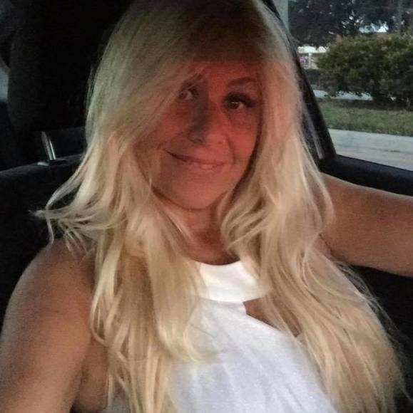 Profile Picture of Gabriela Rostanzo (@mgabriela03) on Poshmark