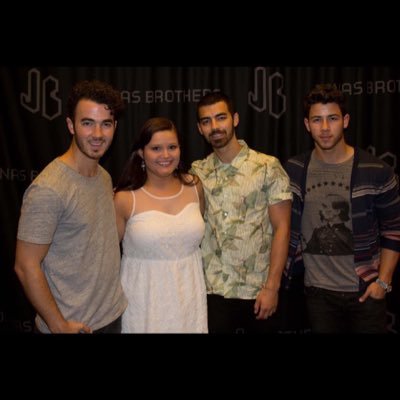 Profile Picture of Adrian Jonas (@JonasBroGroupie) on Twitter