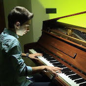 Profile Picture of Calvin Beaini (@CalvinBeaini) on Youtube