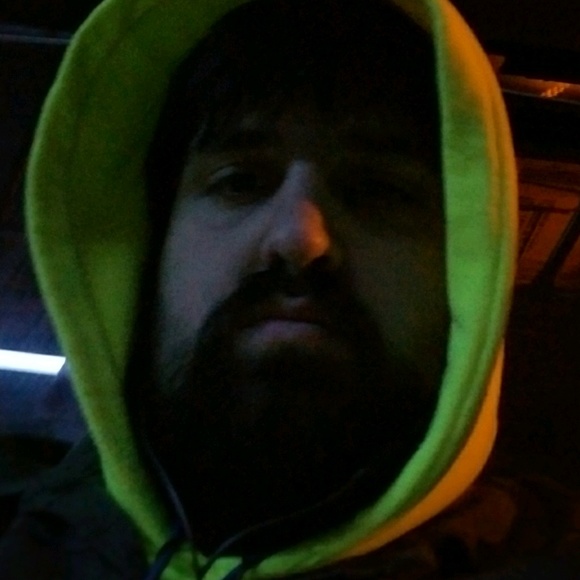 Profile Picture of Justin Dominy (@digitalhadoken) on Poshmark