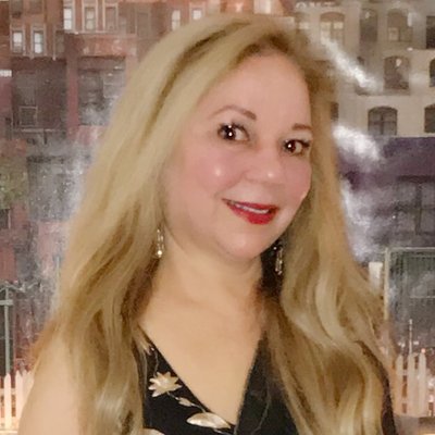 Profile Picture of @RashmeeSharma (@RoshniBook) on Twitter