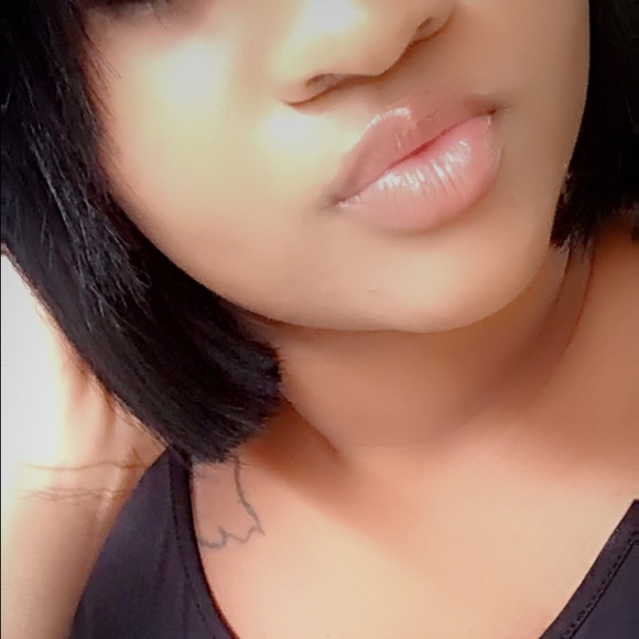 Profile Picture of Kadaja Clennon (@__daja) on Poshmark
