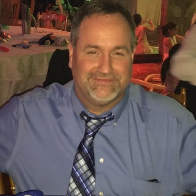 Profile Picture of Brian Stalter (@briguyfanpage) on Twitter