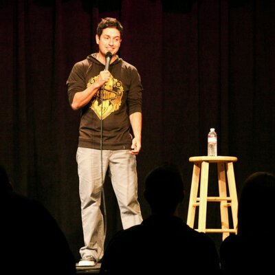 Profile Picture of James Ponce (@jamesponcecomic) on Twitter