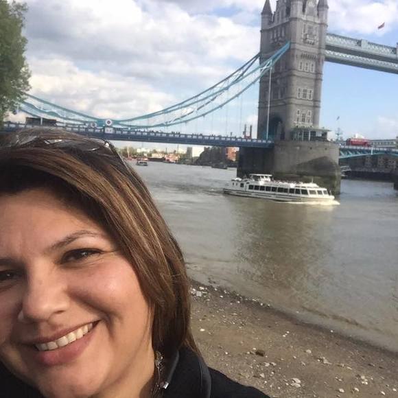 Profile Picture of Doris Fonseca (@quenlaquele2000) on Poshmark
