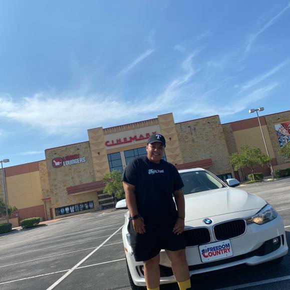 Profile Picture of Lillian Crigler (@lildabeast) on Poshmark