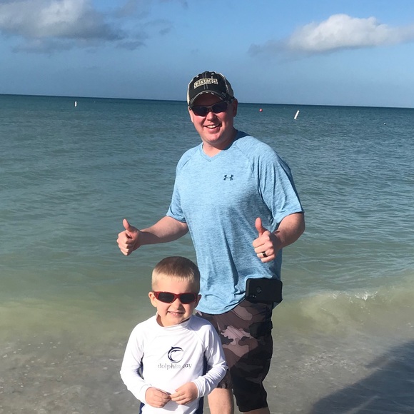 Profile Picture of Quentin Connealy (@qconnealy) on Poshmark