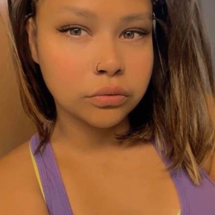 Profile Picture of Kirsten Traverse (@kirstentraverse) on Tiktok