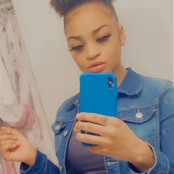 Profile Picture of Rodricka Hill (@rodricka01) on Poshmark