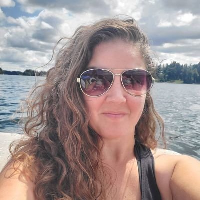 Profile Picture of Heather Kempler (@HeatherKempler) on Twitter