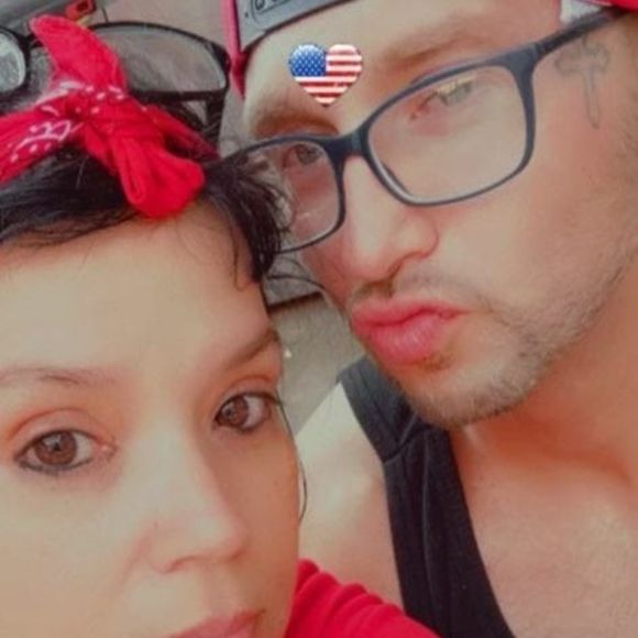 Profile Picture of Dennis Perry (@dennisperry539) on Poshmark