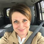 Profile Picture of Lori Joyner (@thefieldlily) on Instagram