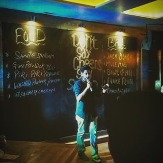 Profile Picture of Shrey Shah (@thehumoursapien) on Twitter