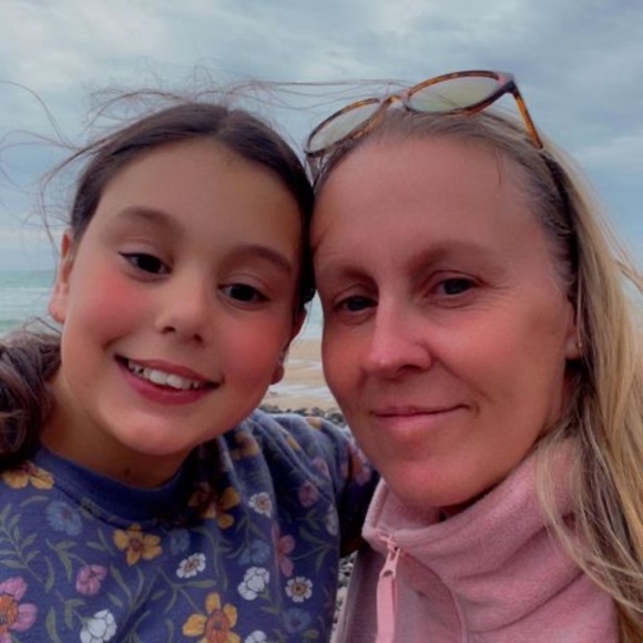 Profile Picture of Bec Chakouch (@rchakouch) on Poshmark