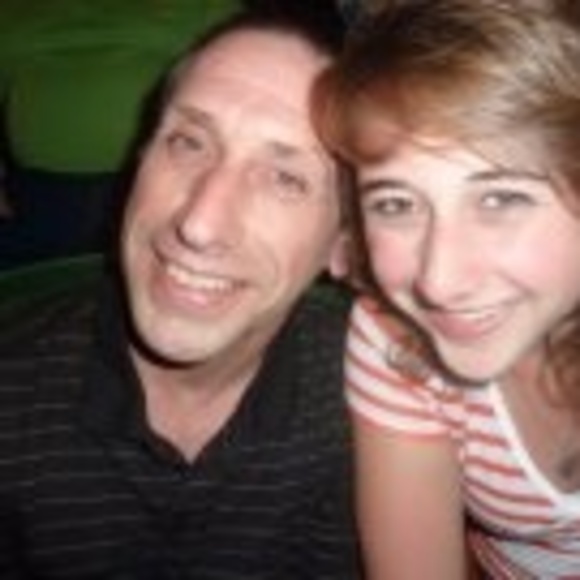 Profile Picture of Maximina Taylor (@maximina19) on Poshmark