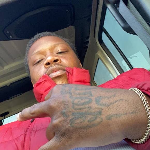 Profile Picture of Michael Love-brazile (@michael_b15) on Poshmark