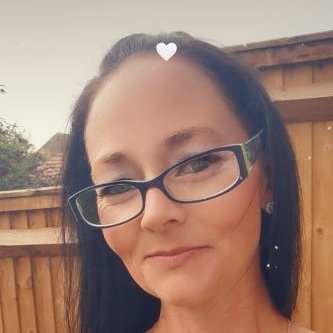 Profile Picture of Ruth mayers (@ruthgbbs) on Twitter