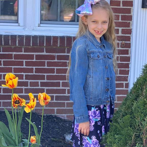 Paige Batulis - Poshmark Profile Picture of Paige Batulis (@smolarek2) on Poshmark