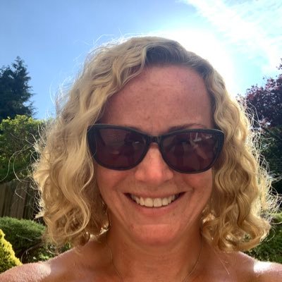 Profile Picture of Karen Craven (@KarenCr29746082) on Twitter