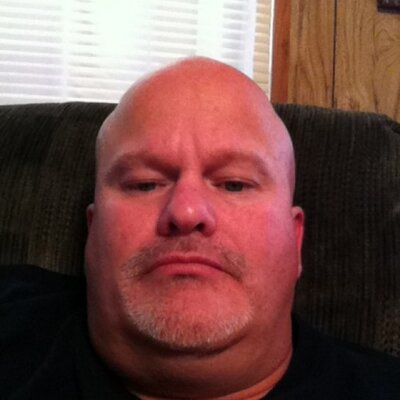 Profile Picture of Mike Sallee (@daddysallee) on Twitter