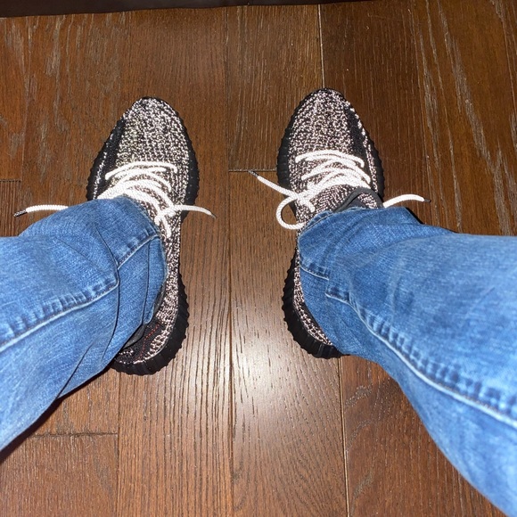 Profile Picture of Kyle Arthur (@kyle142525) on Poshmark