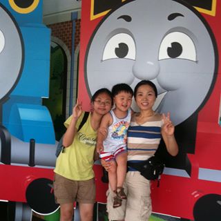 Profile Picture of Soojee Kim (@soojee.kim.75) on Facebook