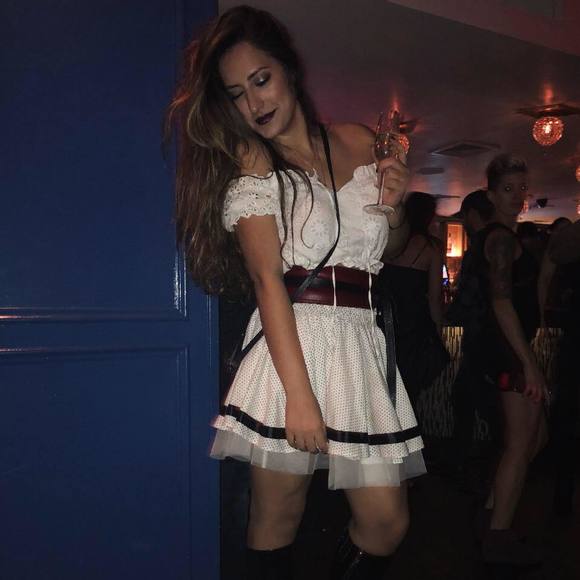 Profile Picture of Joy Kanengiser (@joykan93) on Poshmark