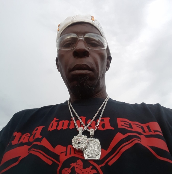 Profile Picture of Joe Montgomery (@cadillacjm552) on Poshmark