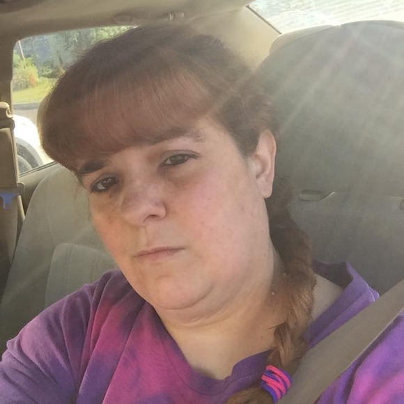 Profile Picture of Christine Lott-andrews (@candrews5178) on Poshmark