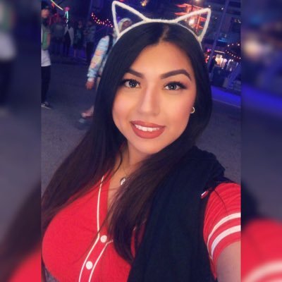 Profile Picture of Karen Leal (@Karen_Leal_89) on Twitter