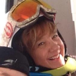 Profile Picture of Amanda Lestelle (@@amandalestelle) on Twitter