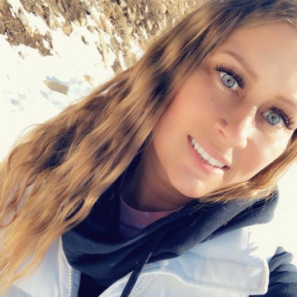 Profile Picture of Kori Millsop (@korim) on Poshmark