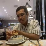 Profile Picture of Jeffry (@jeffryserr) on Instagram