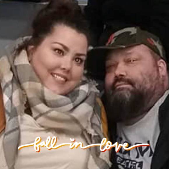 Profile Picture of Kristina Blarek (@blarekk1) on Poshmark