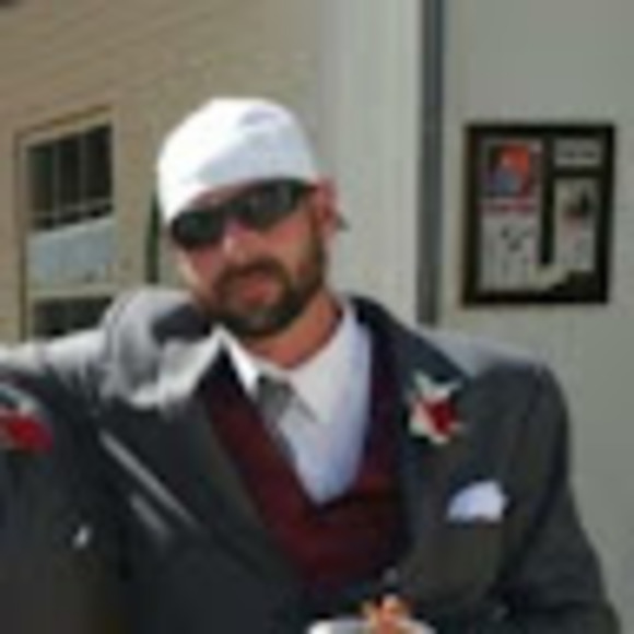 Profile Picture of Chad Binstock-vigen (@beanpolar) on Poshmark