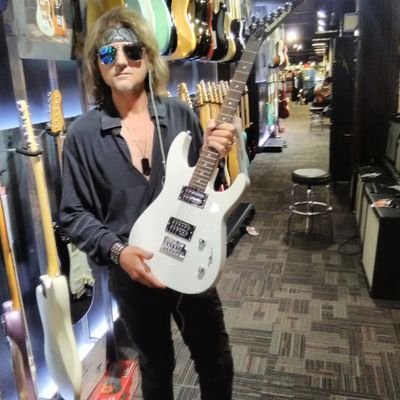 Profile Picture of Matthew Antonucci (@MatthewAntonuc1) on Twitter
