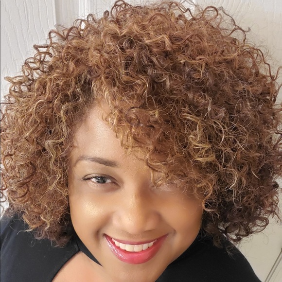 Profile Picture of Natasha Reid (@njreid704) on Poshmark