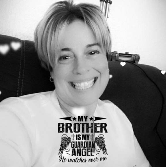 Profile Picture of Amy Ozburn (@festerswifey) on Poshmark