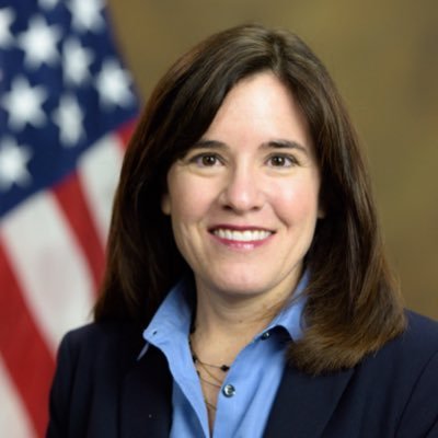 Profile Picture of Dawn Doran (@ddoran00) on Twitter