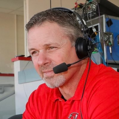 Profile Picture of Dave Moore (@DaveMoore_83) on Twitter