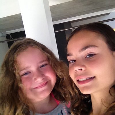 Profile Picture of Leah B Carlin (@leahcrlin) on Twitter