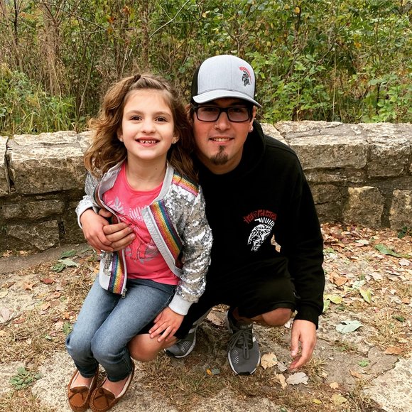 Profile Picture of Johnny Nephew (@johnnyv6h) on Poshmark