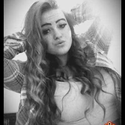 Profile Picture of Mollie Hamer (@Mollie_Anna13) on Twitter
