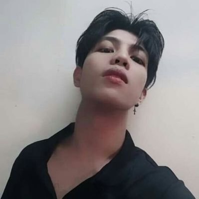 Profile Picture of Sonny Kyle Seatriz (@KyleSeatriz) on Twitter