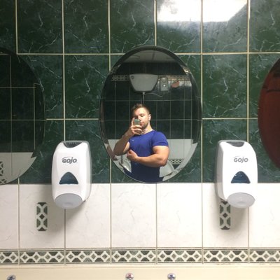 Profile Picture of Daniel Griffin (@DanielGriffo46) on Twitter