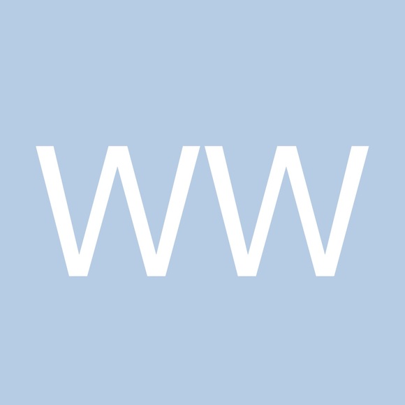 Profile Picture of Willow Willow (@willow5435345) on Poshmark