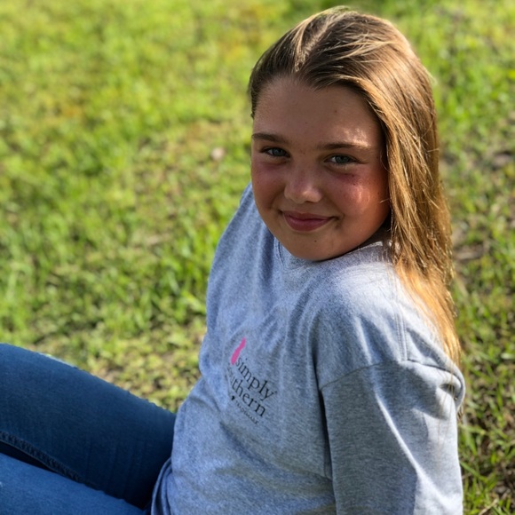 Profile Picture of Isabelle Santorelli (@isantorelli) on Poshmark