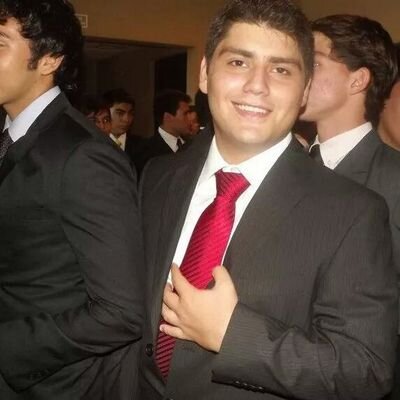 Profile Picture of Alejandro Colin (@alejandrocolin) on Twitter
