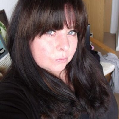 Profile Picture of Deborah Forrester (@debsdig) on Twitter