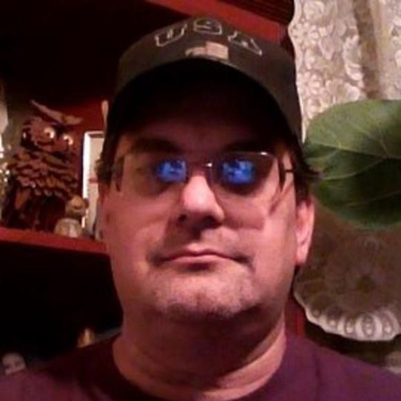 Profile Picture of Brian Hulsey sr. (@burnsdomain) on Poshmark